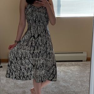 Size S Forever 21 Midi Dress